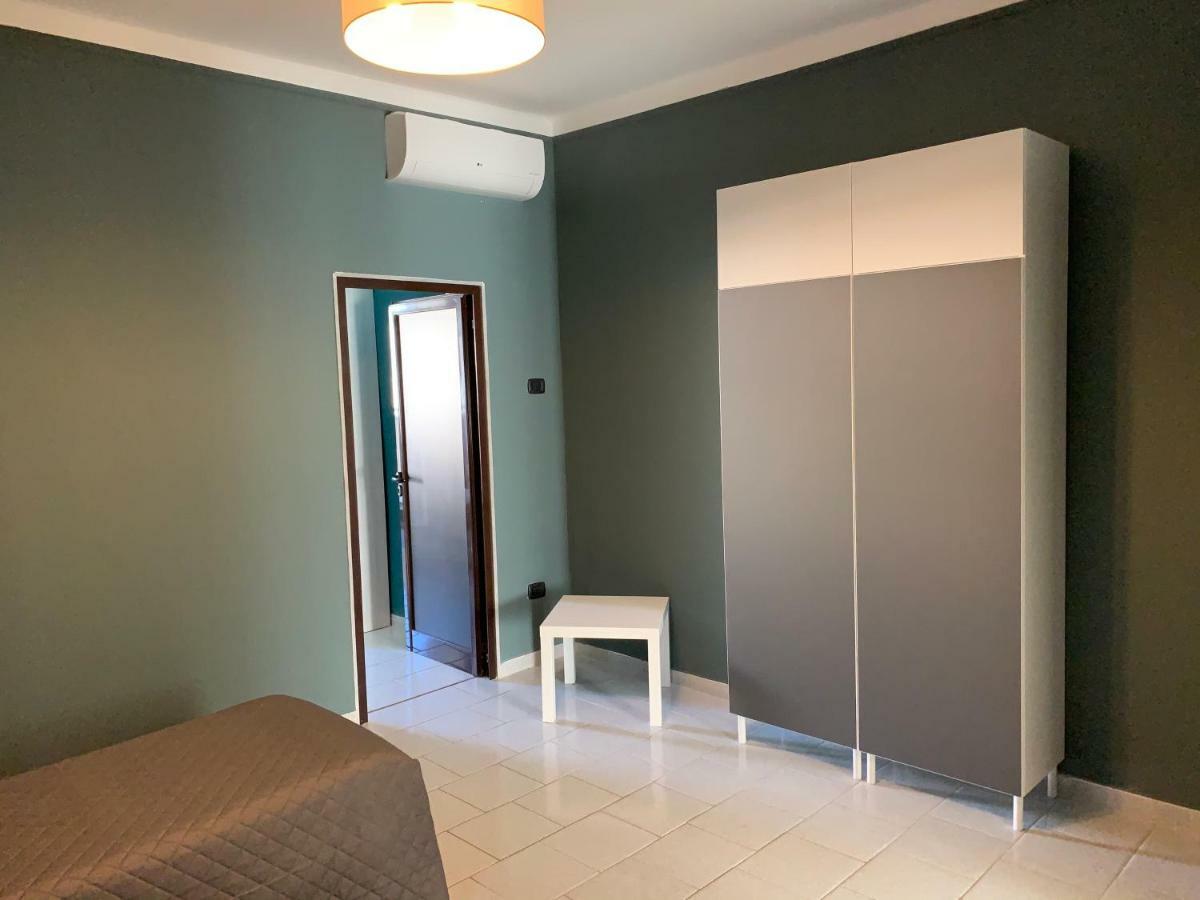 Ferienwohnung Skandivi Bari Exterior foto